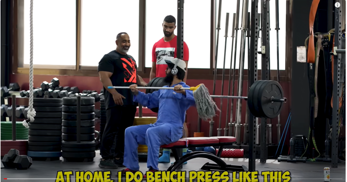 Ukrainian Powerlifter Pranks Gym Goers By Lifting Insane Weight In Many  Different Disguises